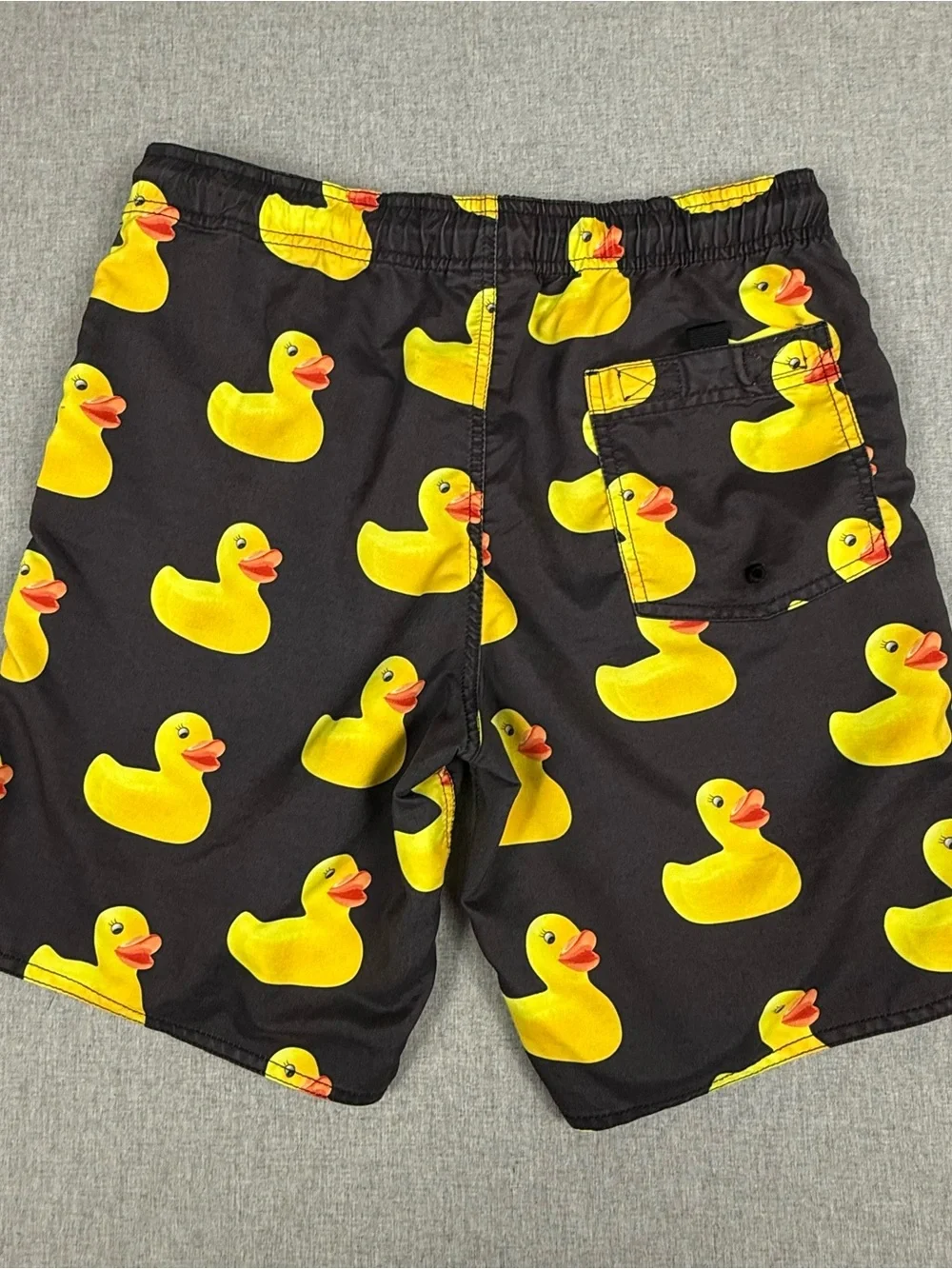 Neff Rubber Ducky Board Shorts Men's Small Black Yellow Swim Trunks
